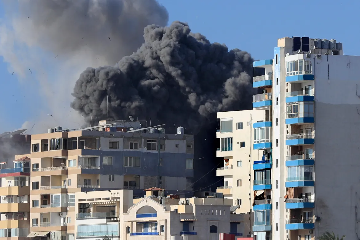 Israeli air strikes pummel Lebanese historic city of Tyre